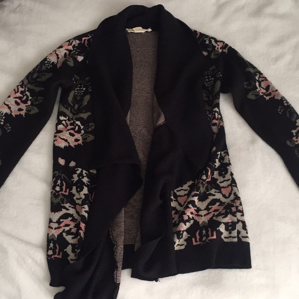 Black patterned open front cardigan
